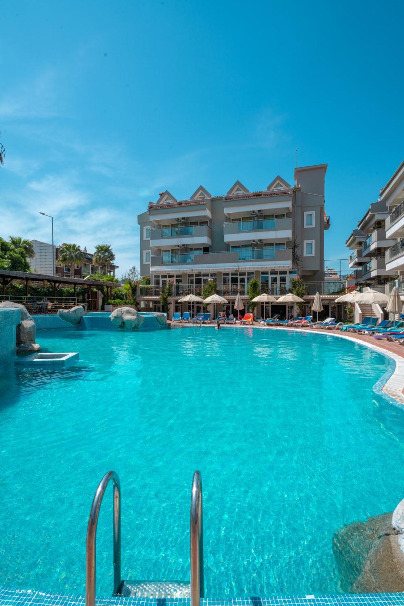 Begonville Hotel (Adults Only) Marmaris Bagian luar foto